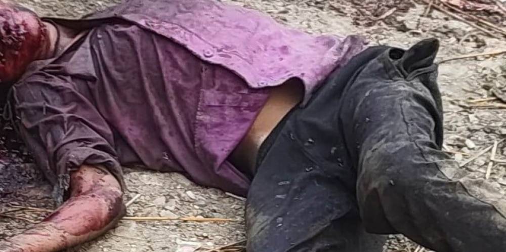 सिर कूच कर युवक की हत्या: सुबह-सुबह लाश देख सहमे लोग, रंजिश या विवाद...?;