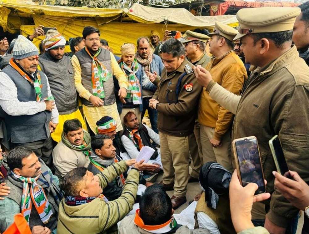 चंदौली एक माह में बढ़ी हत्या और बलात्कार की घटनाएं...